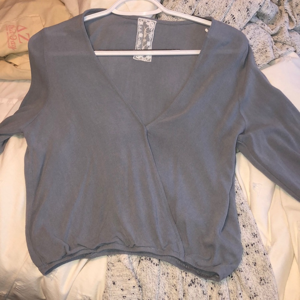 American Threads Light Blue Top - Picture 5 of 6